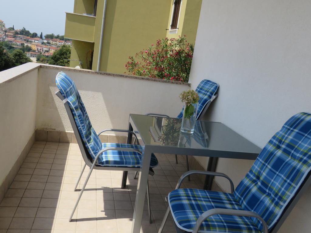Apartments Villa Urbajs فيرسار المظهر الخارجي الصورة