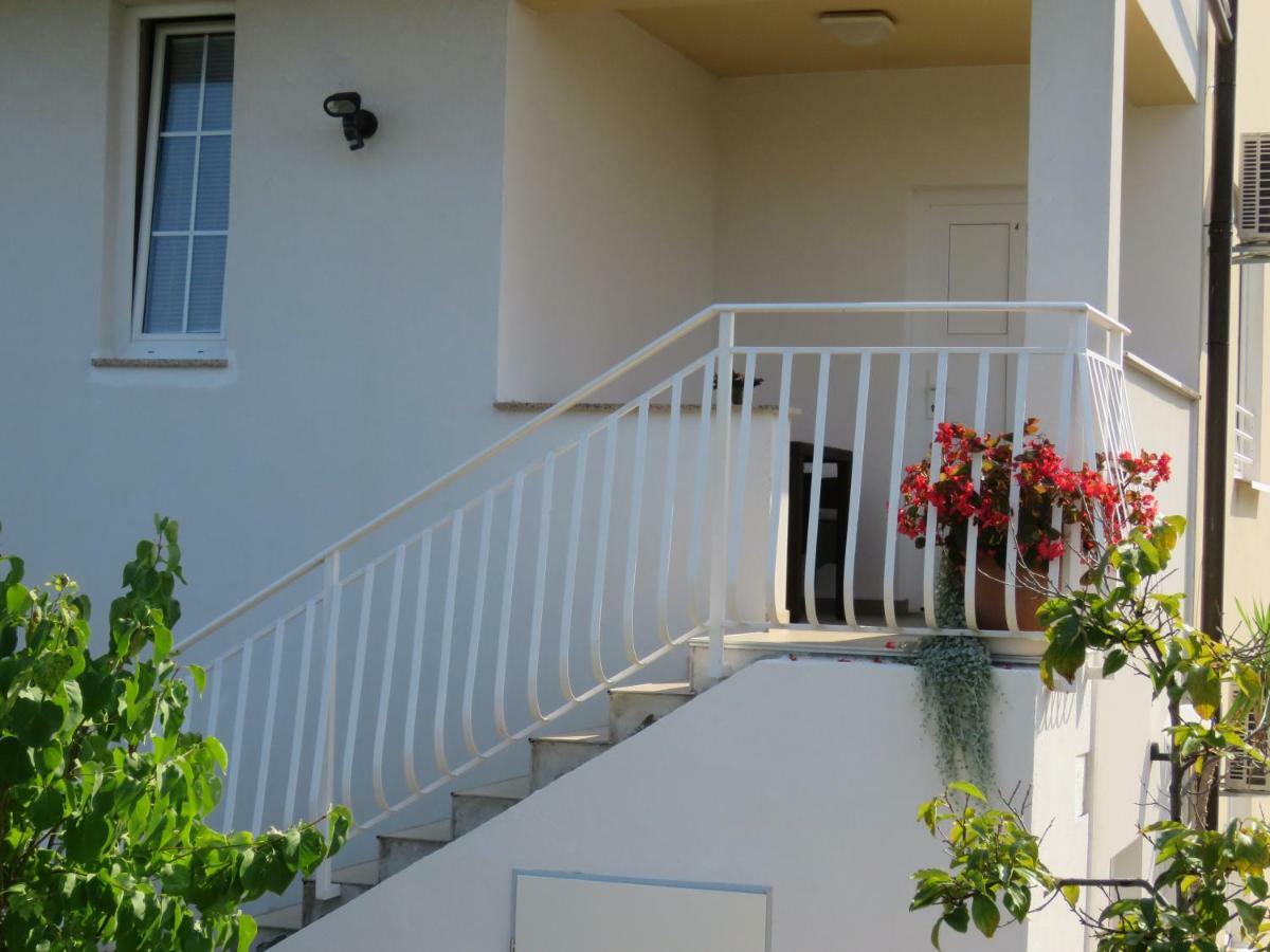 Apartments Villa Urbajs فيرسار المظهر الخارجي الصورة